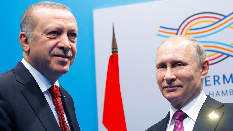Under torsdagen möter Turkiets president Recep Tayyip Erdogan och Rysslands president Vladimir Putin varandra för att prata om Syrien. Bilden visar ett tidigare möte mellan de två ledarna.
