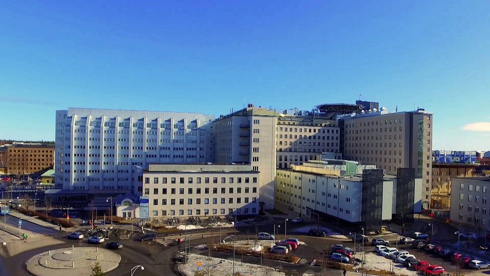 En flygbild på Norrlands universitetssjukhus i Umeå.