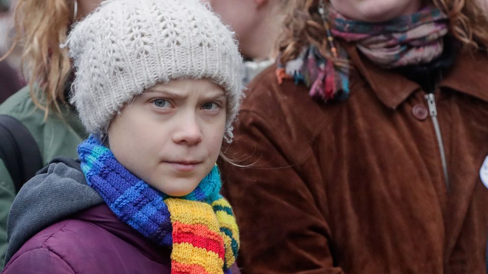 Greta Thunberg hade var i Tyskland och spelat in en dokumentär till BBC då hon misstänker att hon smittades av coronaviruset.