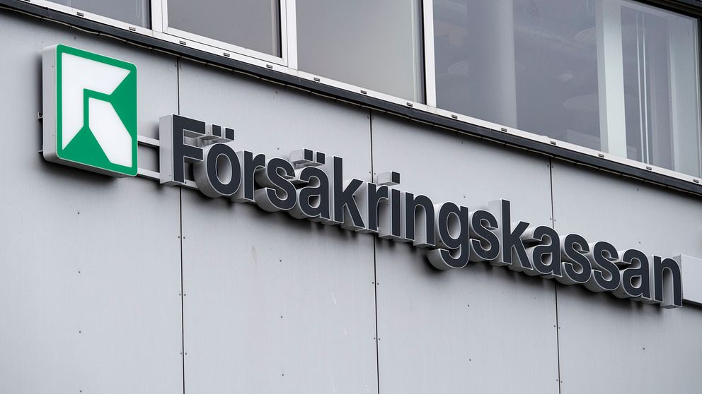 Försäkringskassan har satt in extra personal för att klara trycket under coronakrisen.