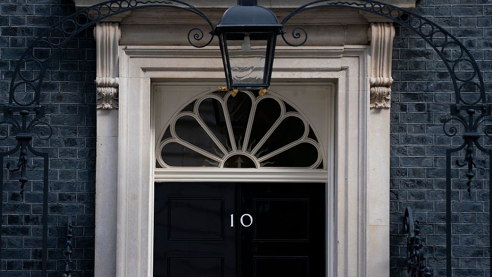 Bild på 10 Downing Street. Den brittiska premiärministerns officiella residens.