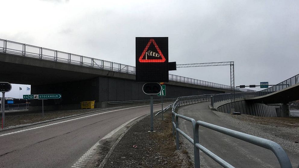 Ta det försiktigt över Sundsvallsbron.