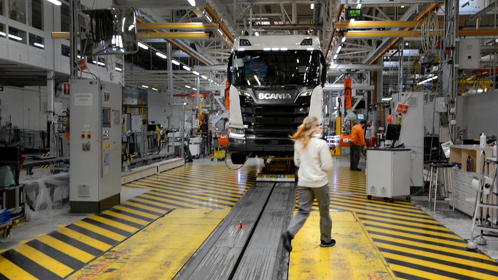 Scania får stororder – 75 ellastbilar till Norge | SVT Nyheter