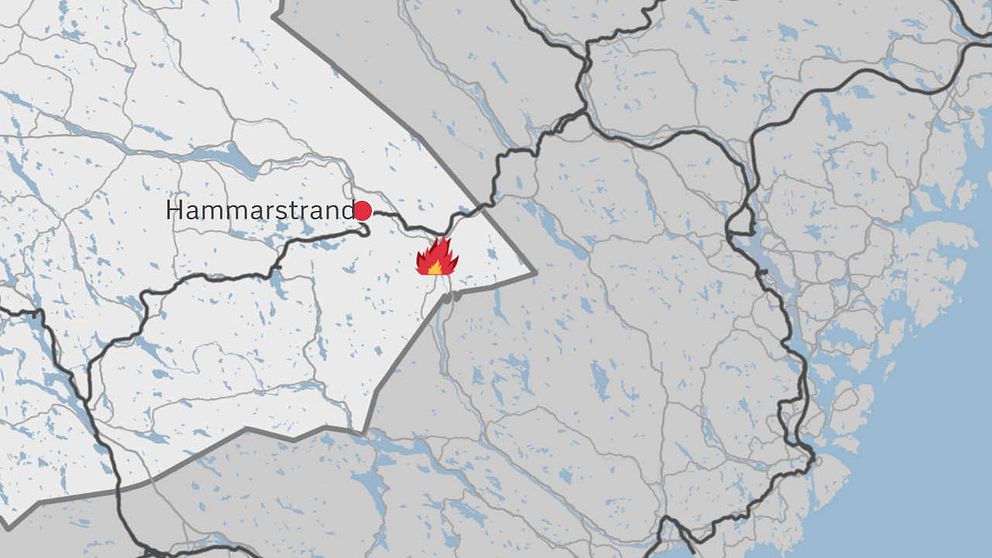 Karta över östra delarna av Jämtlands län. Hammarstrand är utmarkerat samt en symbol på en eld i Bispgården.