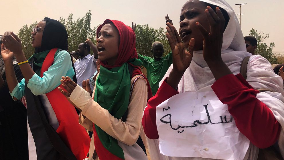 Kvinnor spelade en framträdande roll under den sudanesiska revolutionen. På bilden en protest i juni 2019 mot den militärregering som efterträdde den störtade diktatorn Omar al-Bashir.