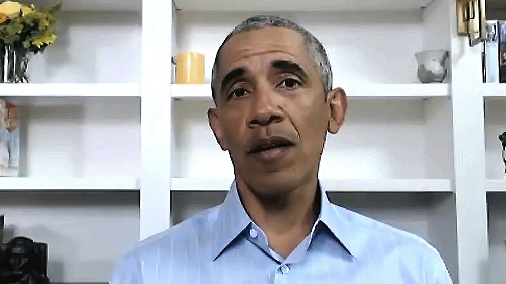 Barack Obama under talet som direktsändes från hans hem.