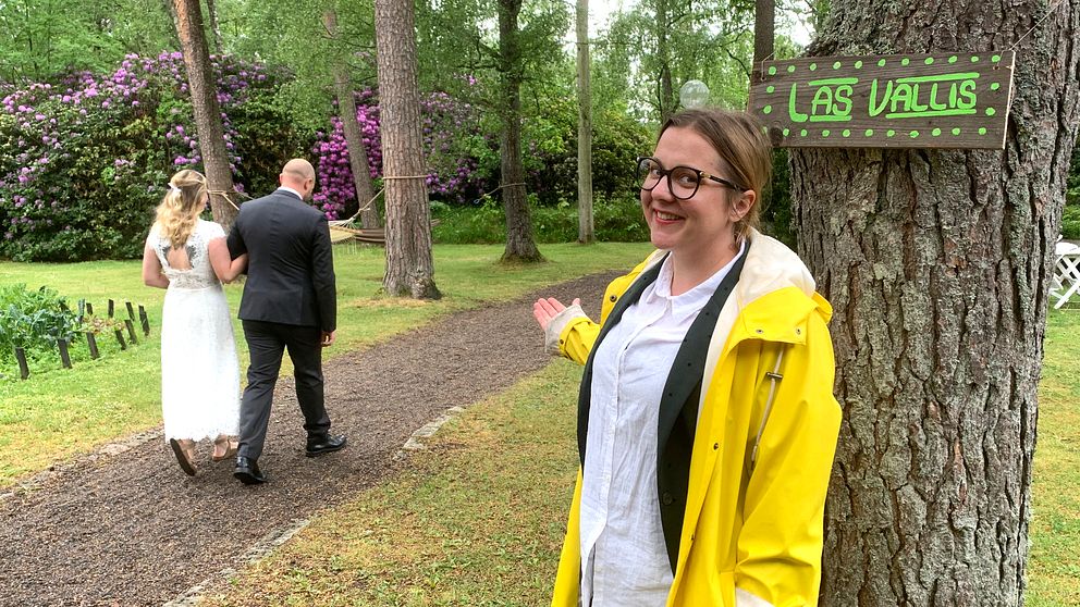 Mimi Oskarsson är vd på värdshuset utanför Våxtorp. Initiativet med snabbröllop har fått nament ”Las Vallis”.