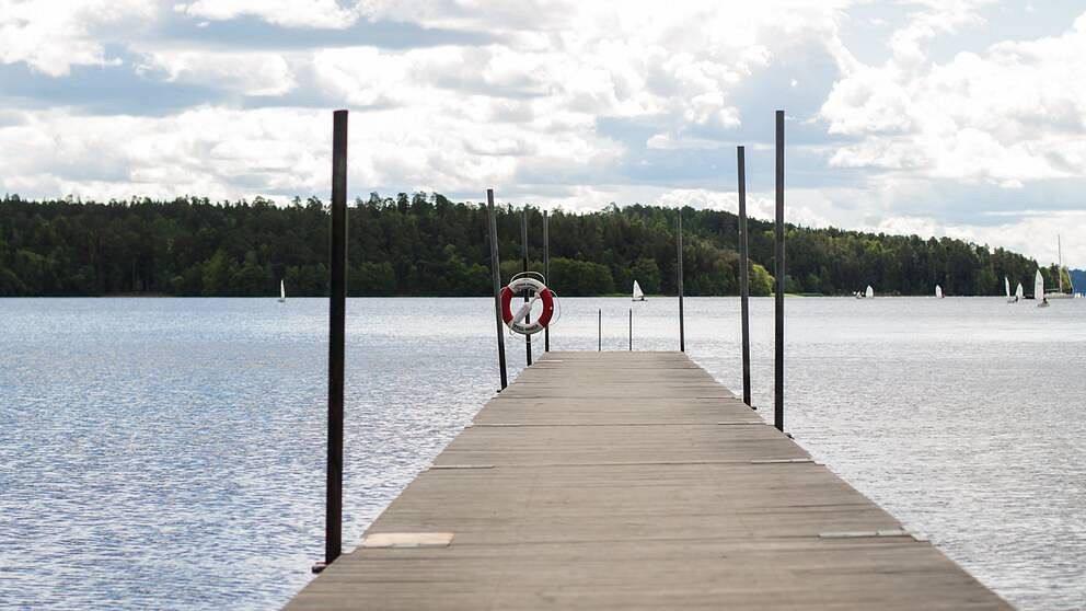 Lyssnaängen, Lyssnaängsbadet