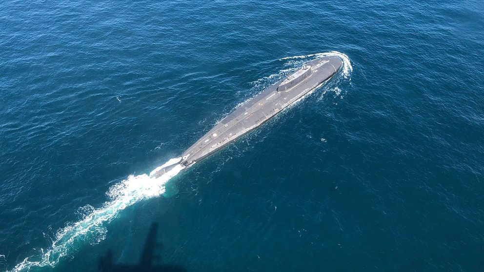 En rysk 154 meter lång Oscar II atomubåt i Skagerak.