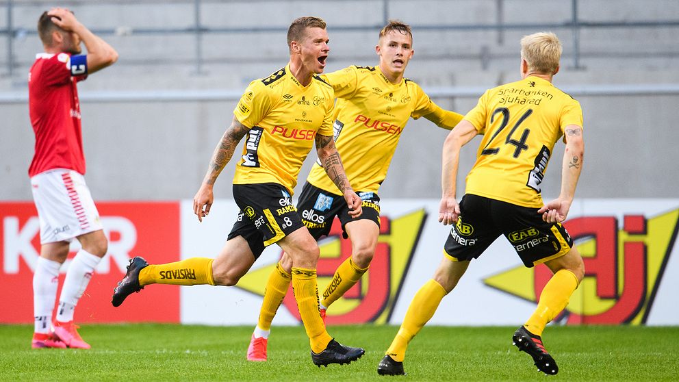 Samuel Holmén jublar efter avgörande 2-1 mot Kalmar.