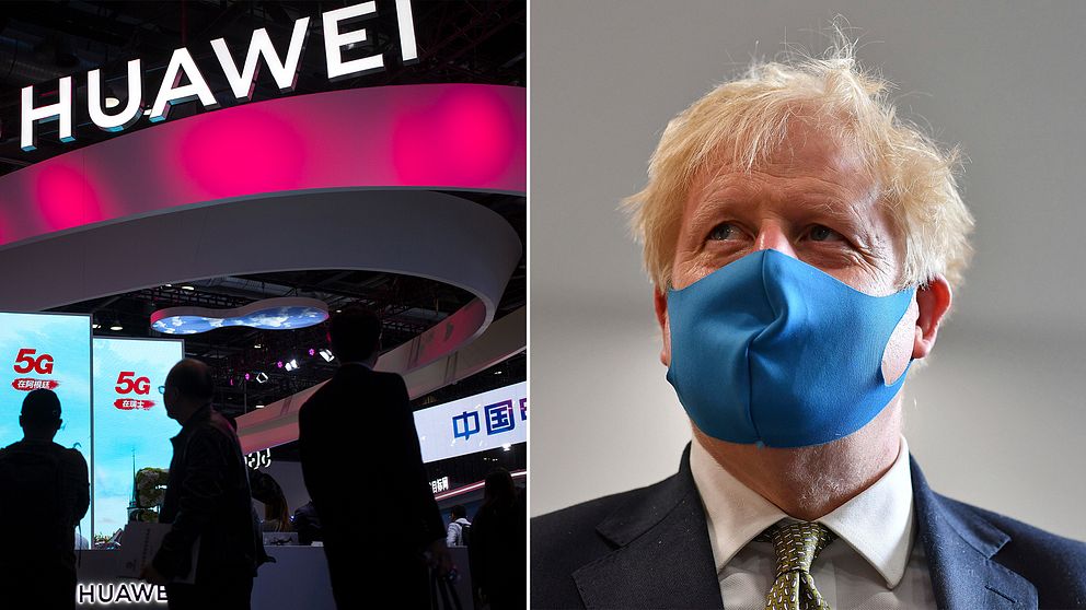 Boris Johnsons regering gör en helomvändning när det gäller den kinesiska telekomtillverkaren Huawei. Arkivbild på Huawei-skylt och Johnson i munskydd.