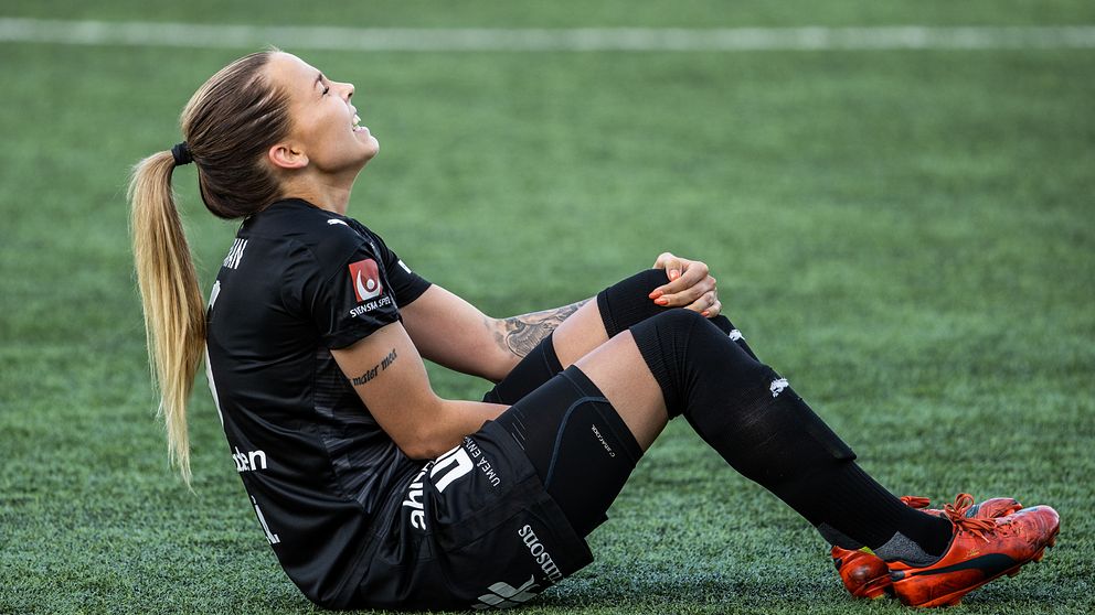 Johanna Nyman skadad under match mot Örebro