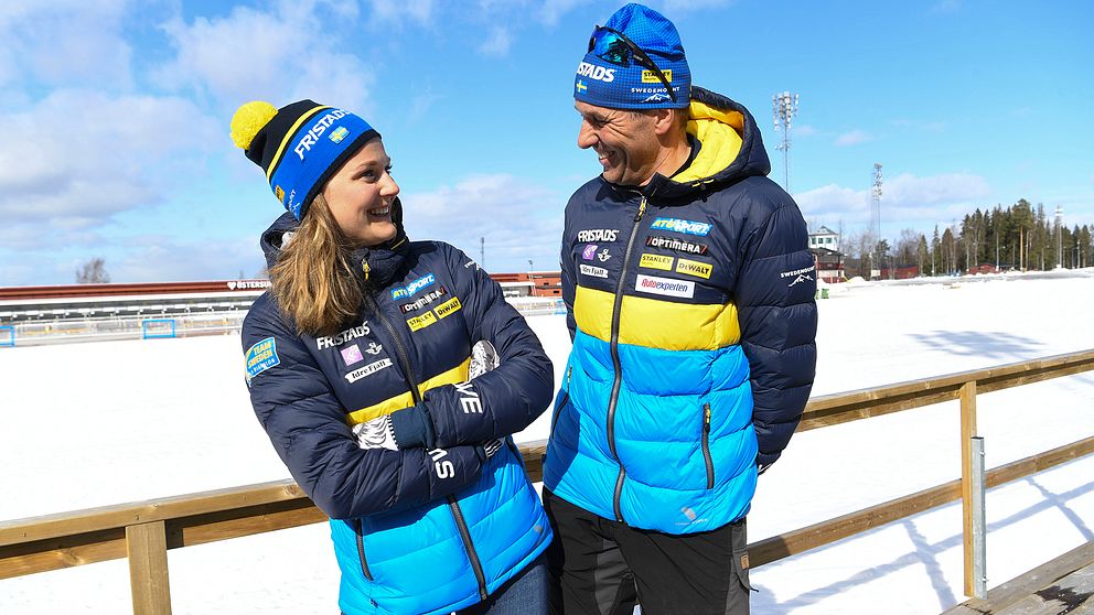 Stina Nilsson tillsammans med tränaren Jean-Marc Chabloz. Arkivbild.