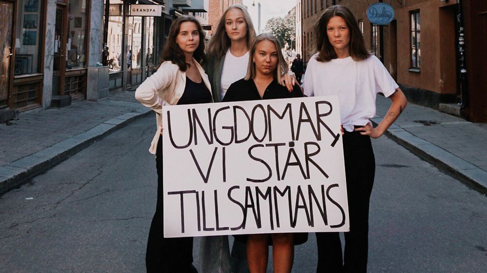 På bilden syns de fyra grundarna av Snaf, Ebba Bjelke, Ebba Carlsson, Linn Englund och Ida Karseland.