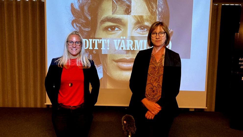 Åsa Johansson(S) och Stina Höök(M) på presskonferensen om Värmlandsstrategin 2040.
