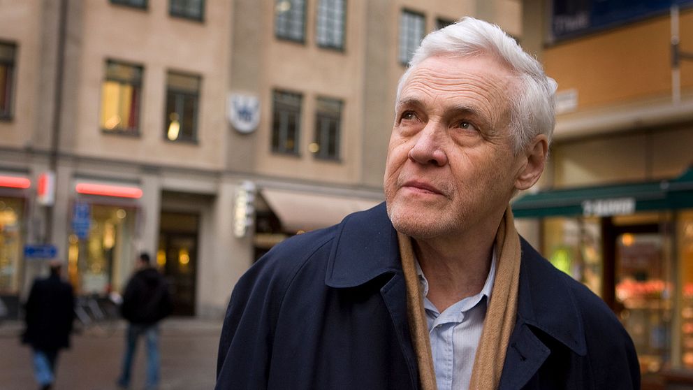 Carl-Henning Wijkmark prisades med Augustpriset 2007 för sin roman Stundande natten.