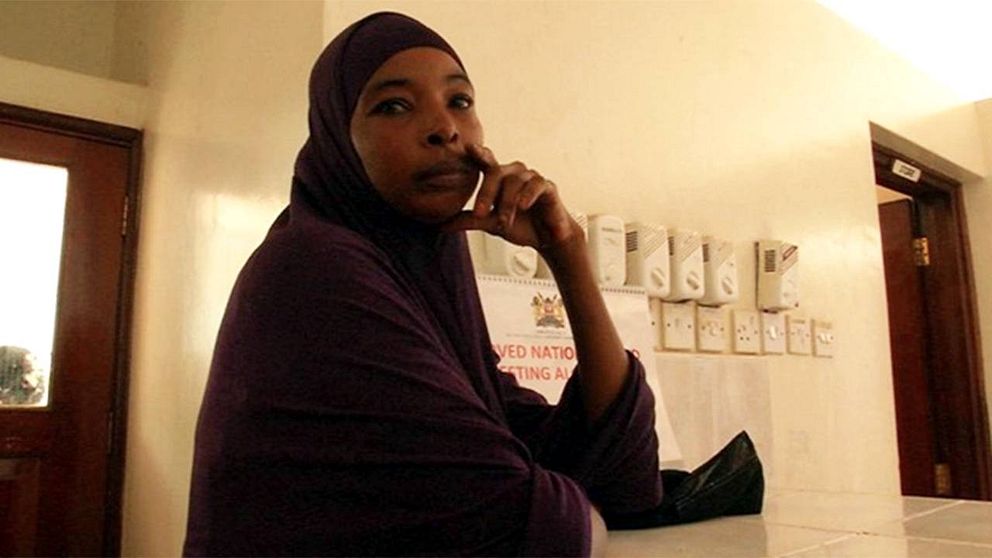 ”De hittade henne nu i morse på taket där hon varit i tre dagar”, säger Mimi Fatuma.