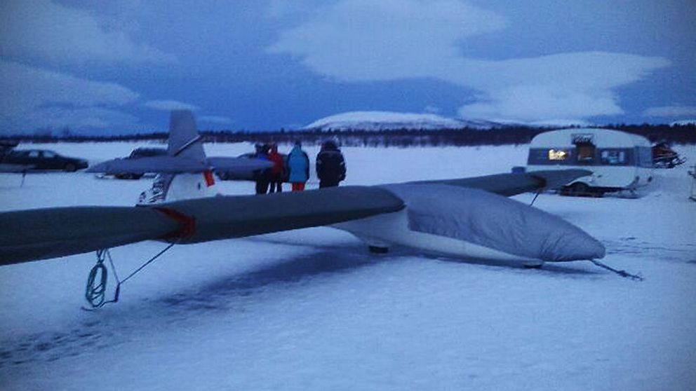 Bild från segelflygklubben varifrån de två flög.