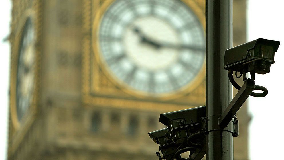 Övervakningskamera framför Big Ben i London