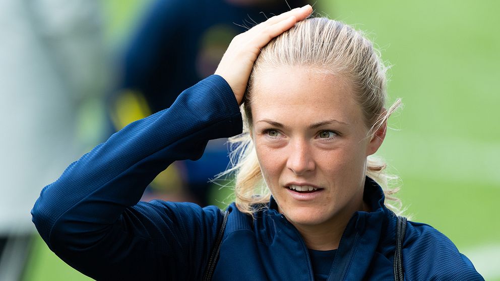 Magdalena Eriksson menar att det svenska damlandslaget inte kan kräva att få lika stor ersättning som herrarna – på grund av hur Uefa fördelar ersättningen.
