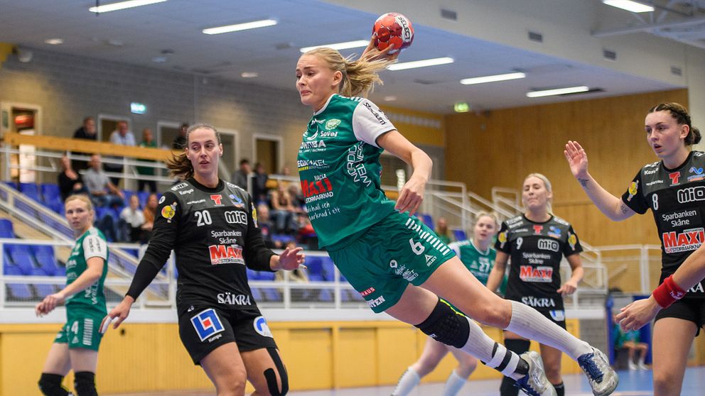 Ellen Voutilainen gjorde två mål för Skuru mot Kristianstad.