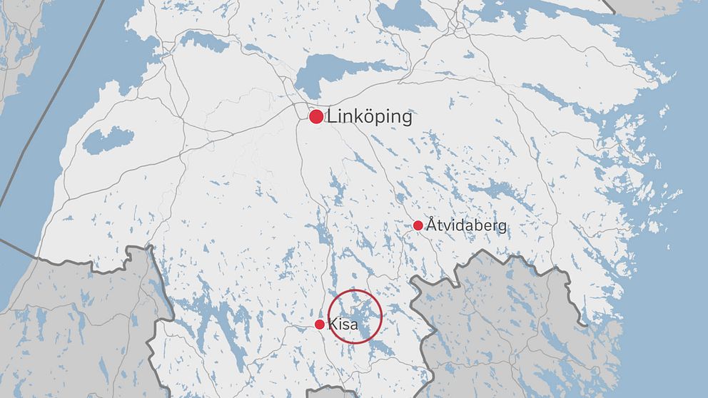 En karta över delar av Östergötland där platsen för sökinsatsen är markerad med en röd ring.