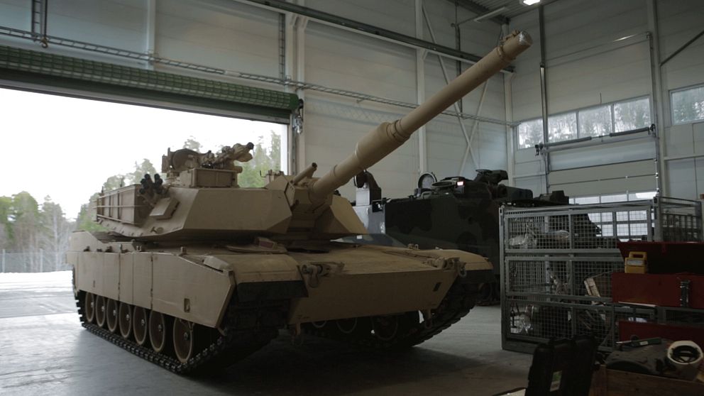 USA:s marinkår visar en M1A1 stridsvagn som förhandslagras i Norge.