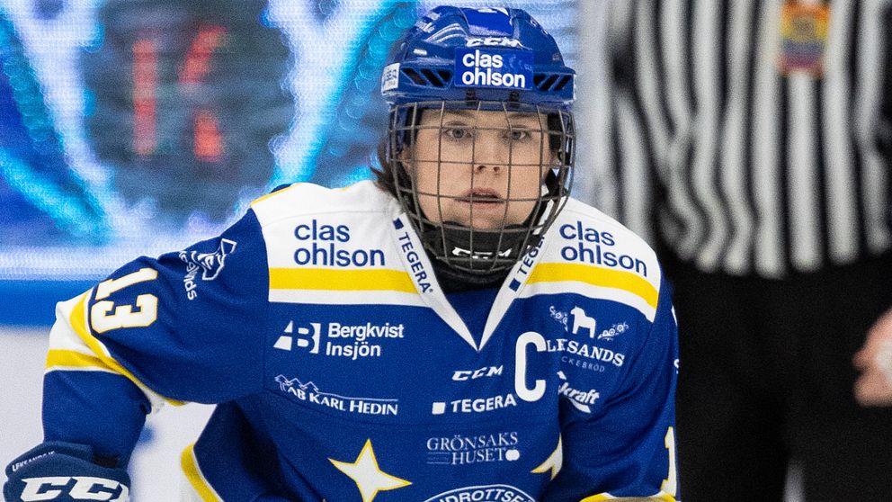 Leksands Hanna Sköld under kvartsfinal 1 i ishockeymatchen i SDHL mellan Leksand och HV71 den 19 februari 2020 i Leksand.