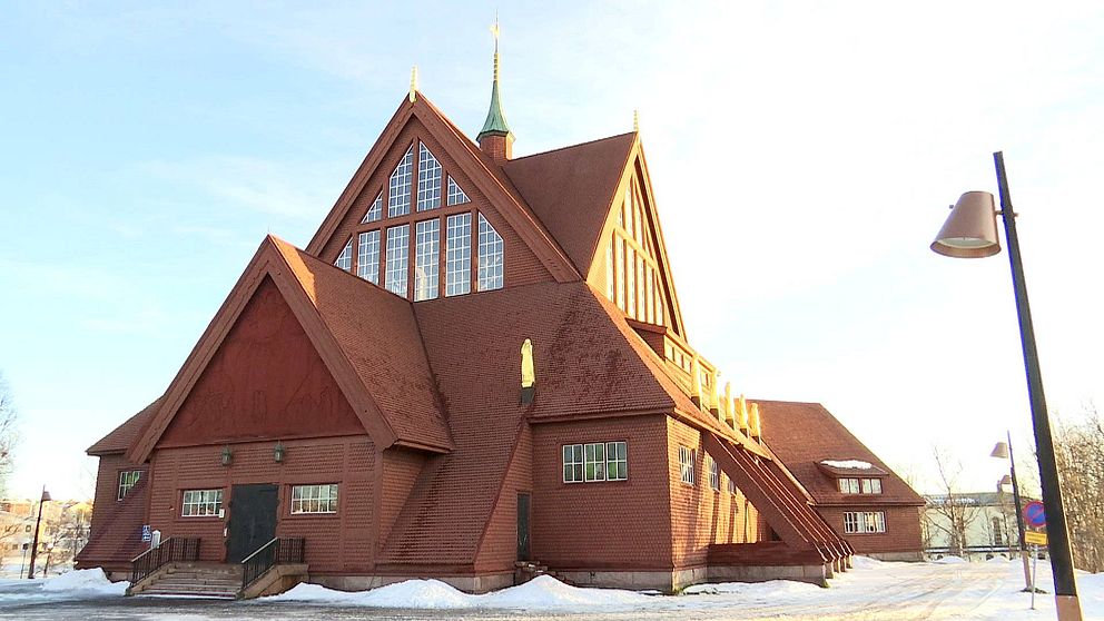 vybild under vintern över Kiruna kyrka