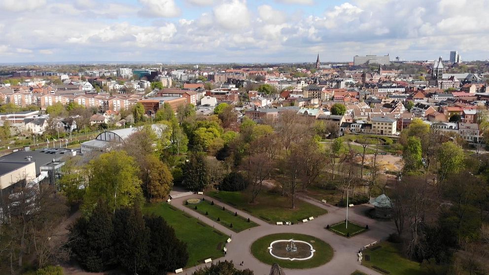En drönarbild över stadsparken i Lund.