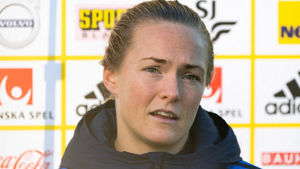Fotbollslivet leker för Magdalena Eriksson.