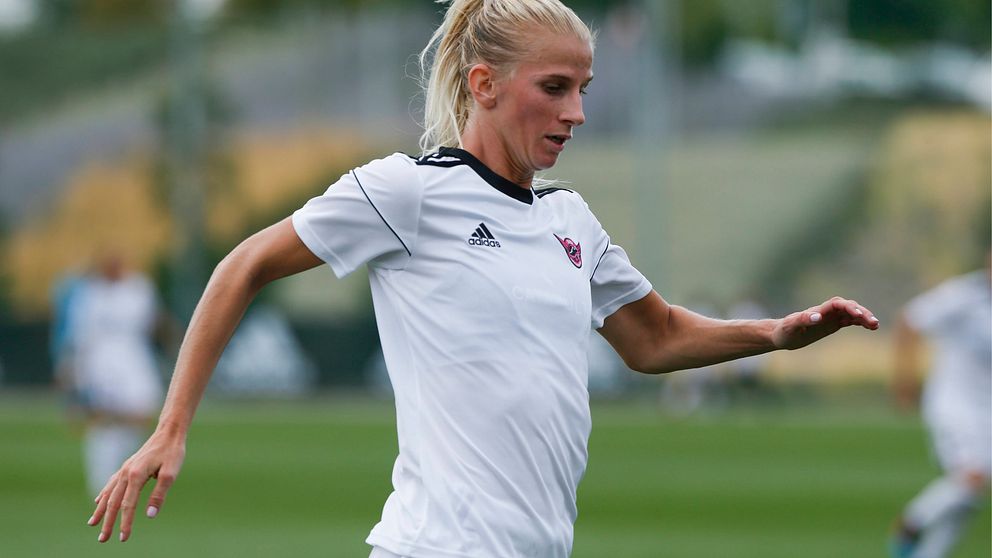 Sofia Jakobsson nätade mot Sevilla.