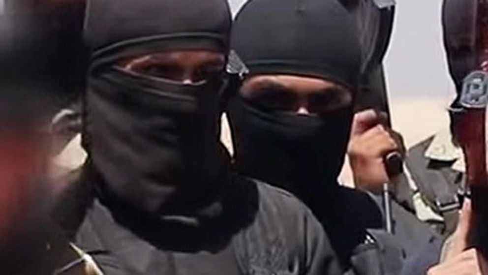 Arkivbild från IS-trogen media som föreställer IS-medlemmar.