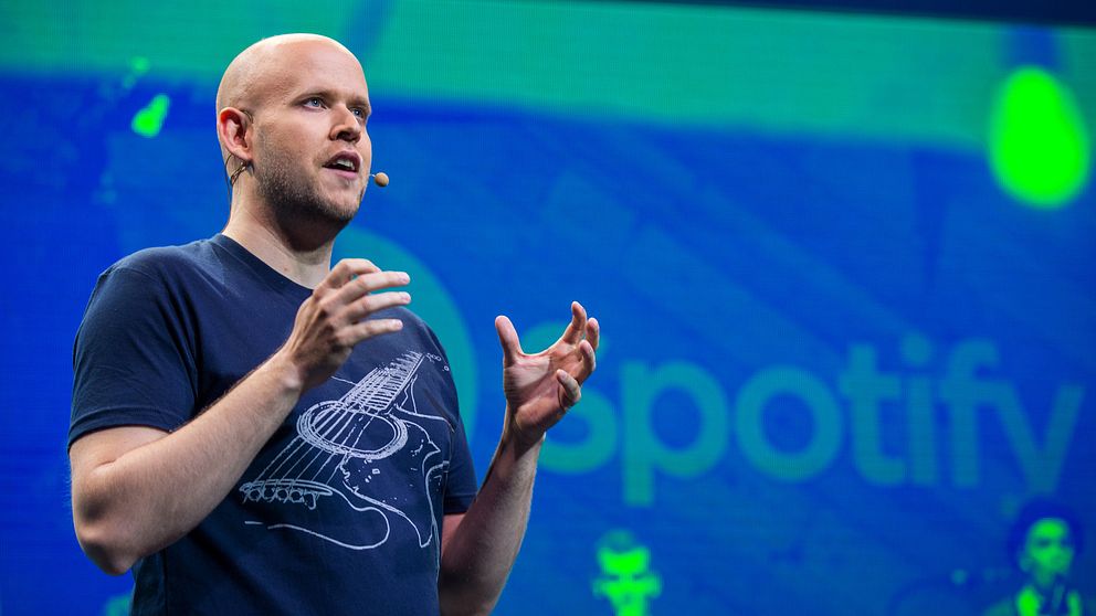 Spotifys vd Daniel Ek presenterar TV-satsningen på en presskonferens i New York.