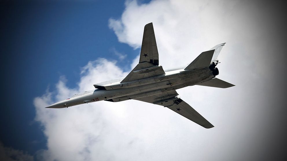 Ett ryskt bombflyg av typen TU22 ska ha motats bort av Jas Gripen.