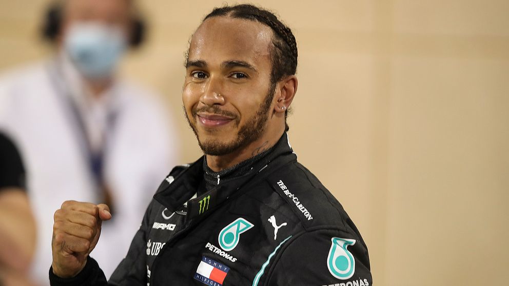 Numera Sir Lewis Hamilton.