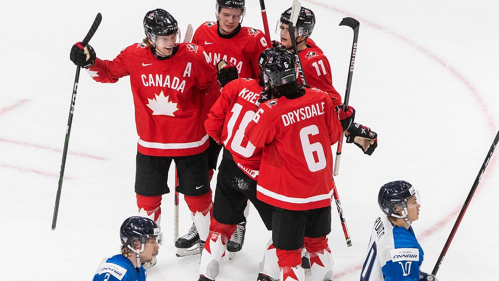 Kanada var överlägset i gruppfinalen mot Kanada.