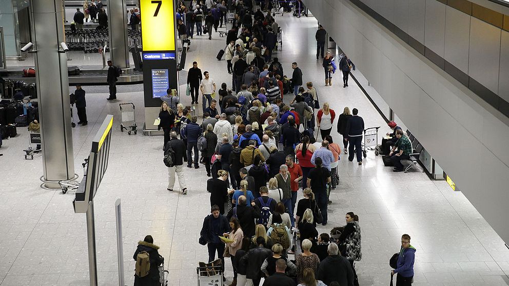 Heathrows flygplats där elva ligamedlemmar greps.