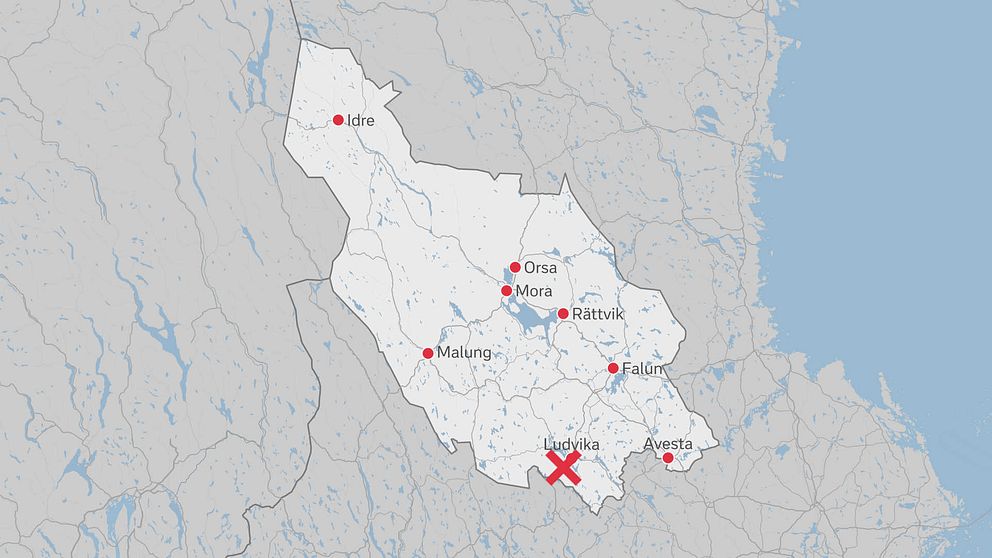 grafik-karta över Dalarna med orter och olycksplats utmärkta