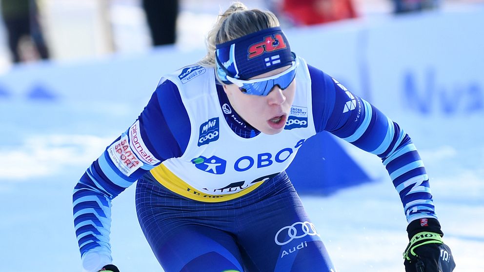 Finlands Jasmi Joensuu under damernas kval i sprint vid världscuptävlingarna, Svenska skidspelen, i Falun.