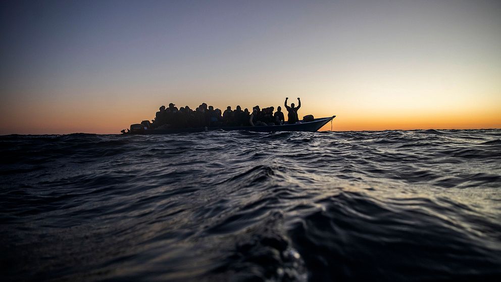 Migranter och flyktingar från Afrika riskerar livet på väg till Europa. Arkivbild.