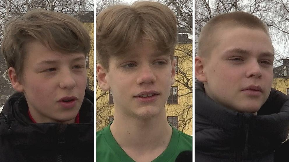 tre pojkar i yngre tonåren intervjuas.