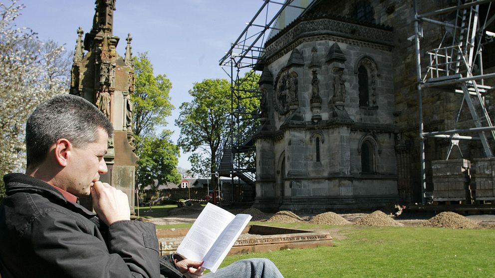 Rosslyn Chapel utanför Edinburgh i Skottland har blivit populärt sedan Da Vinci-koden.
