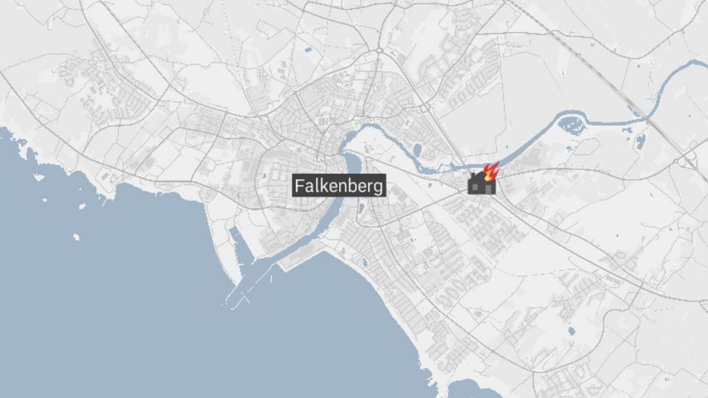 Branden inträffade på en adress i utkanten av centrala Falkenberg.