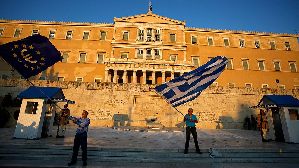 Grekland kan tvingas överge euron som valuta om man inte får till en överenskommelse med EU.