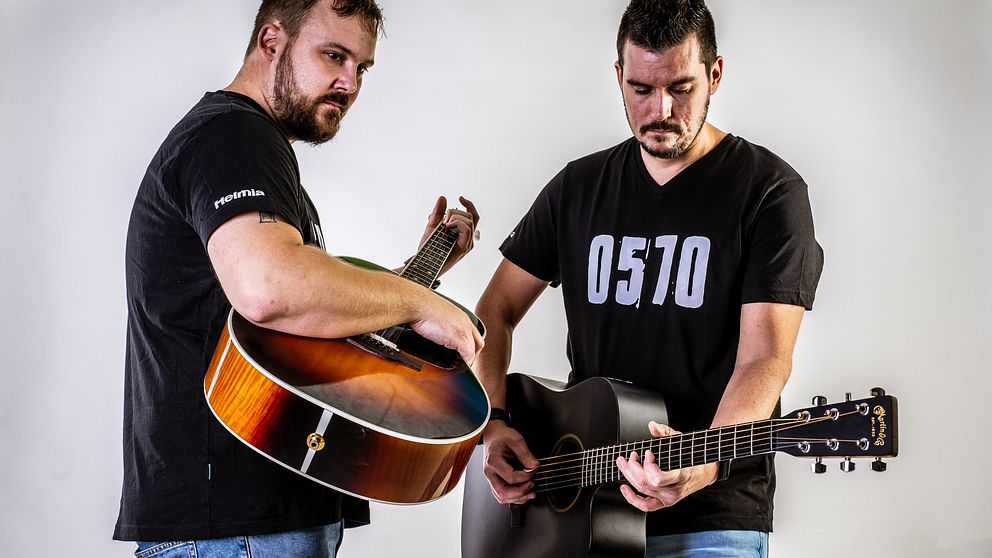 Arvikaduon arvikaduon Edgar & Strandberg, två unga killar med gitarr