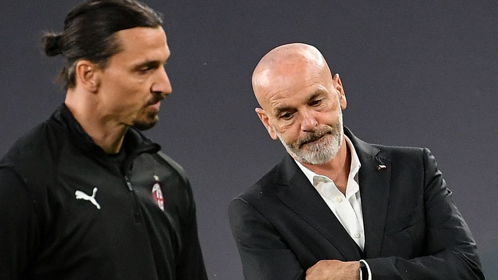 Milans tränare Stefano Pioli uttalar sig om Zlatans skada.