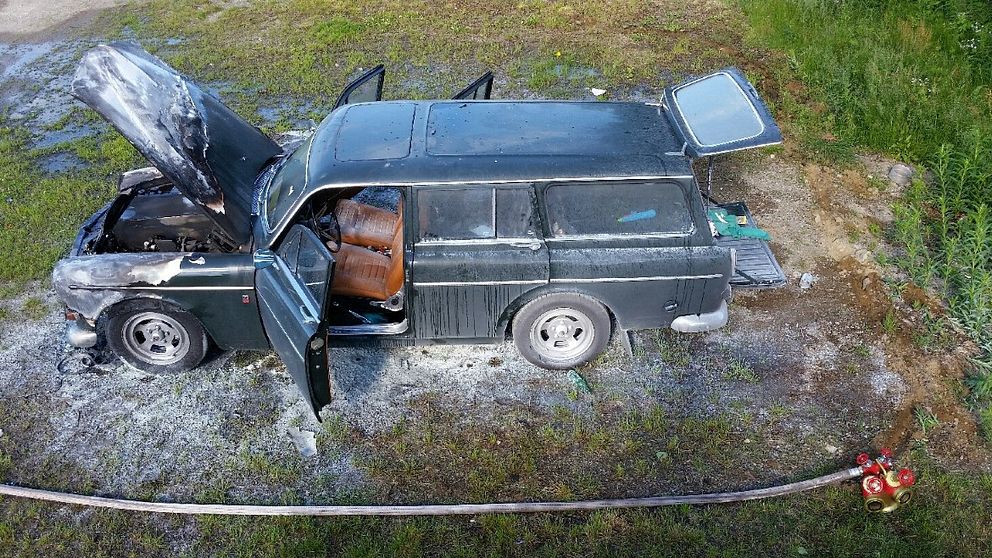 Äldre fordon ombyggt till elbil har brunnit i Lofsdalen