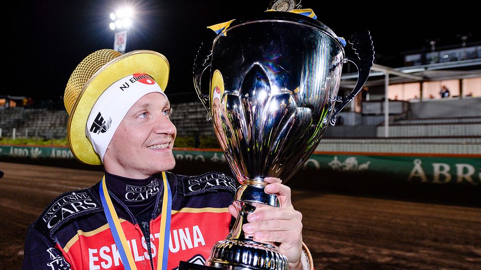 Fredrik Lindgren vann SM-guld med Smederna 2019.