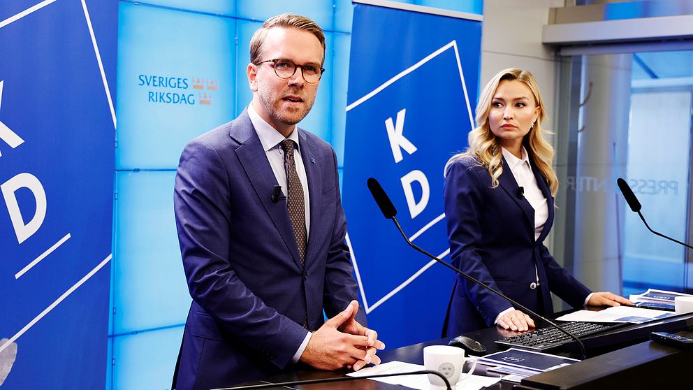 Kristdemokraternas rättspolitiska talesperson Andreas Carlson och partiledare Ebba Busch.